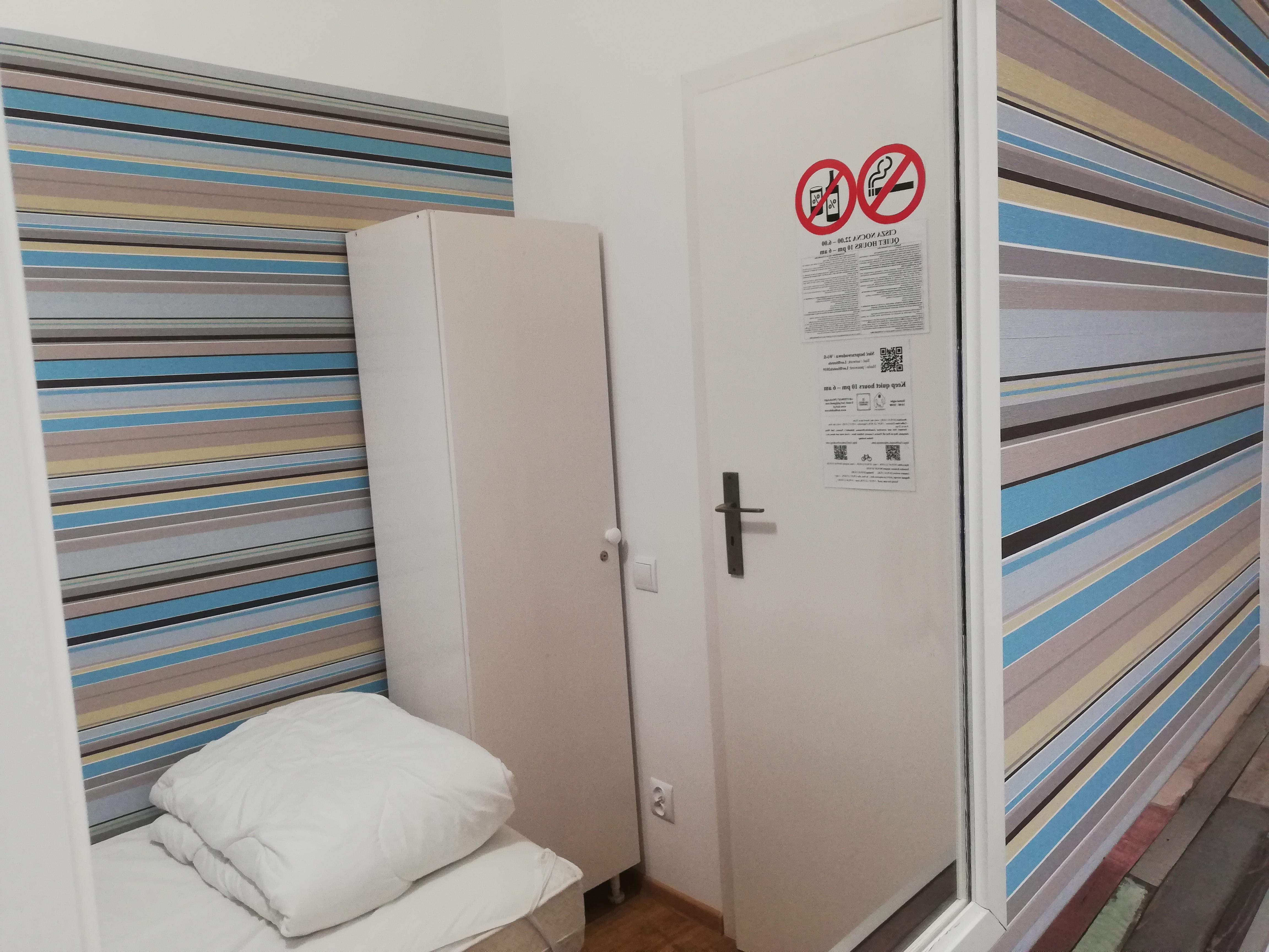 Lorf Hostel&Coffee Краків Екстер'єр фото