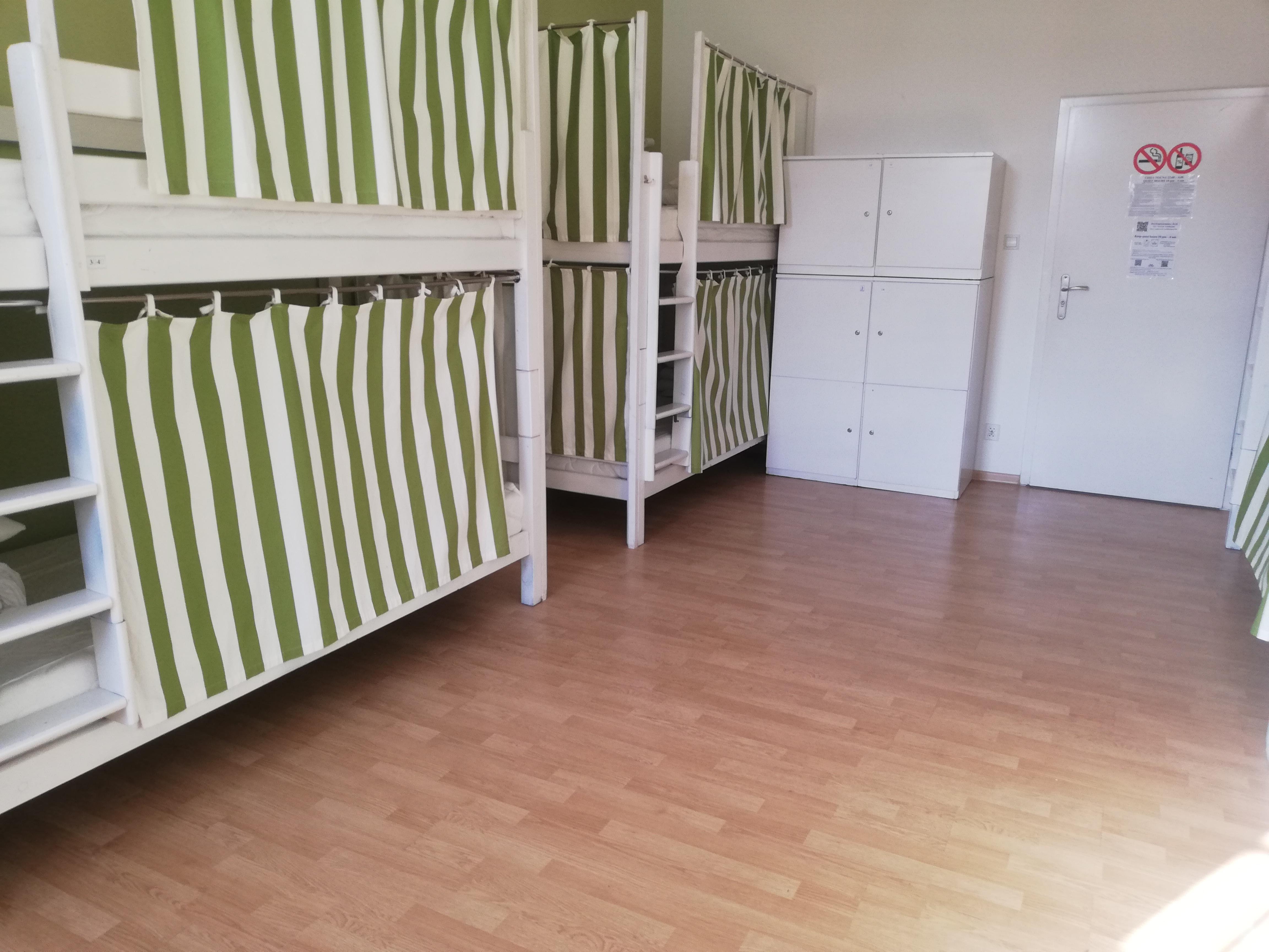 Lorf Hostel&Coffee Краків Екстер'єр фото