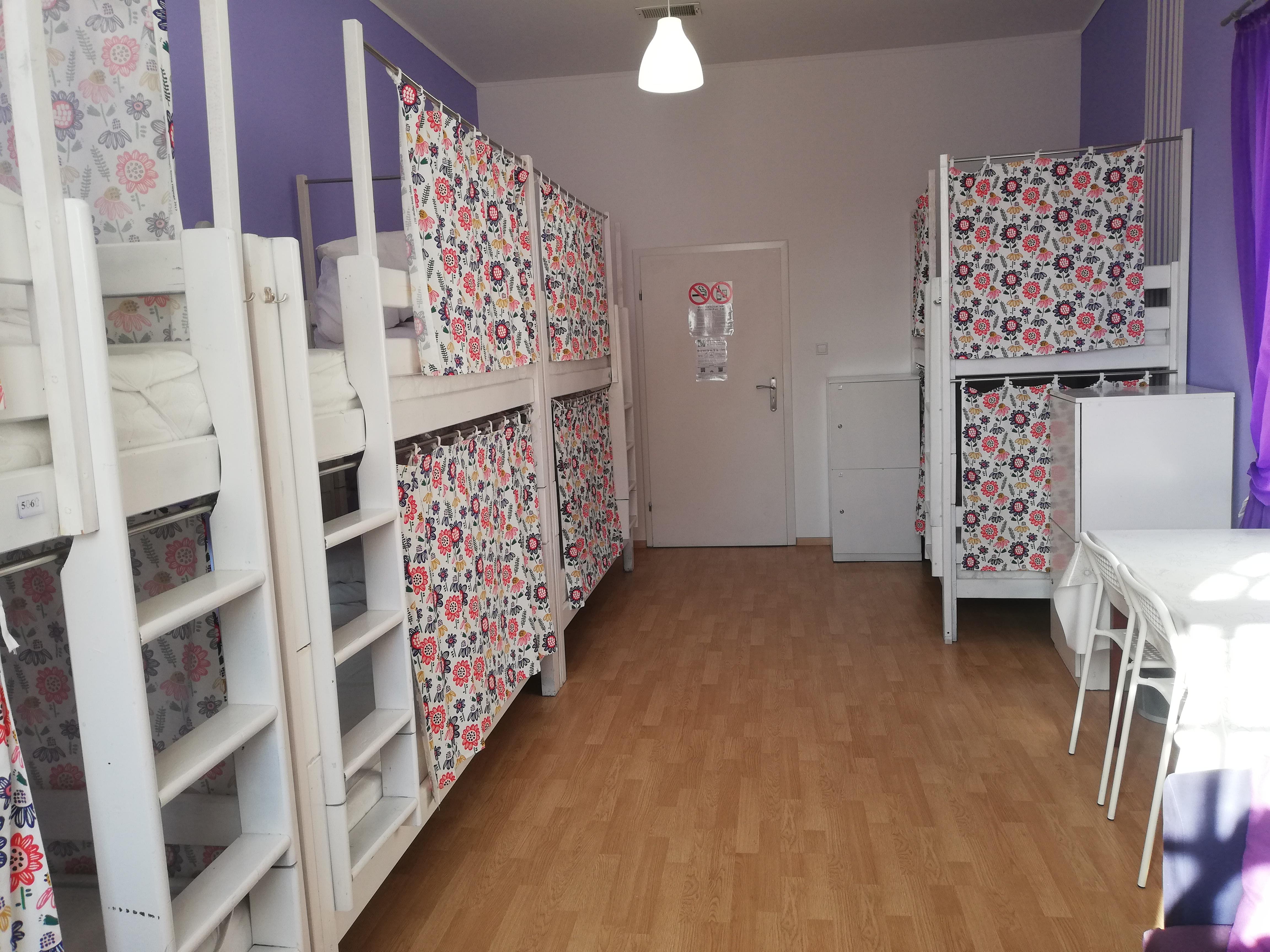 Lorf Hostel&Coffee Краків Екстер'єр фото
