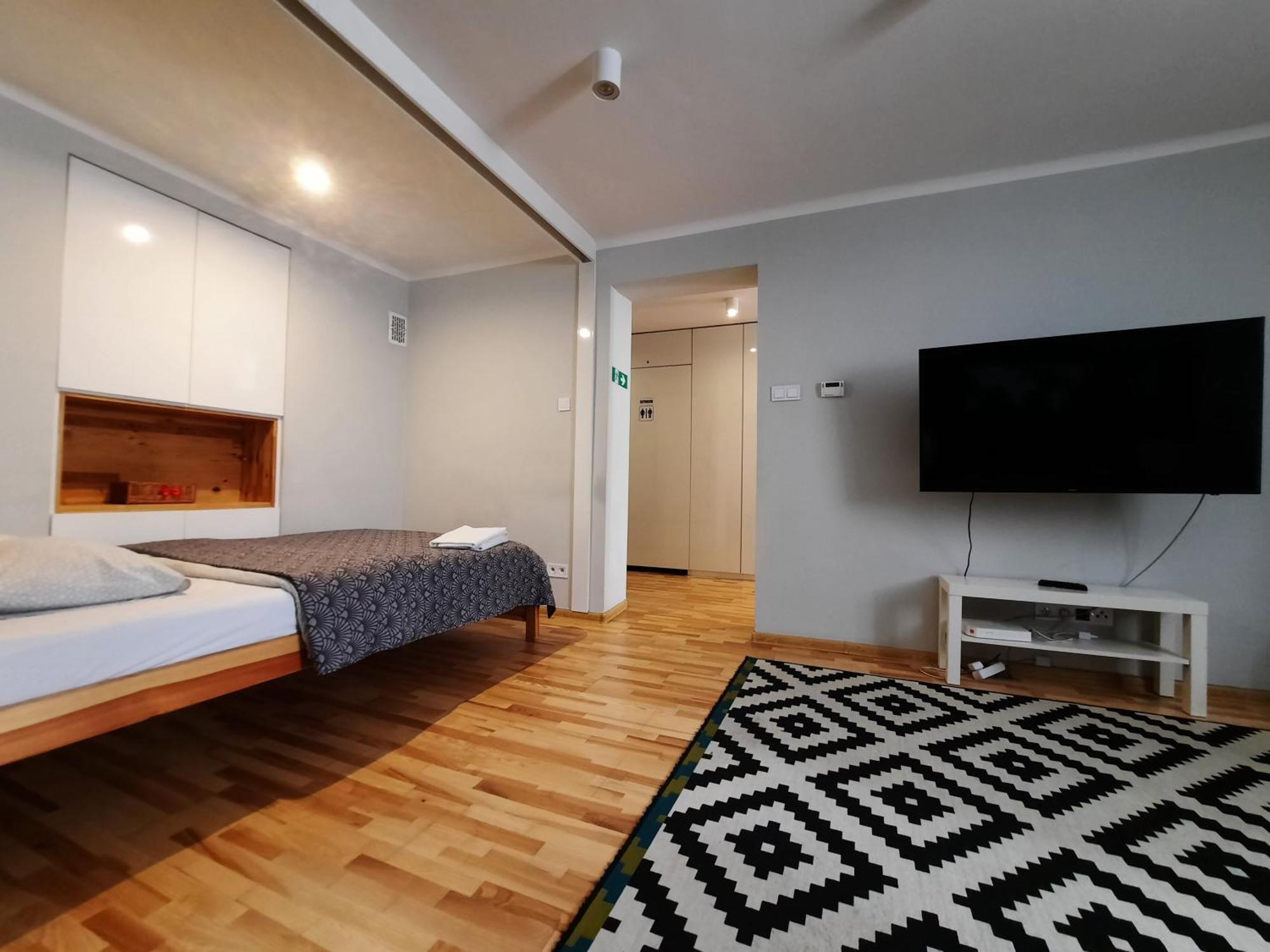 Lorf Hostel&Coffee Краків Екстер'єр фото
