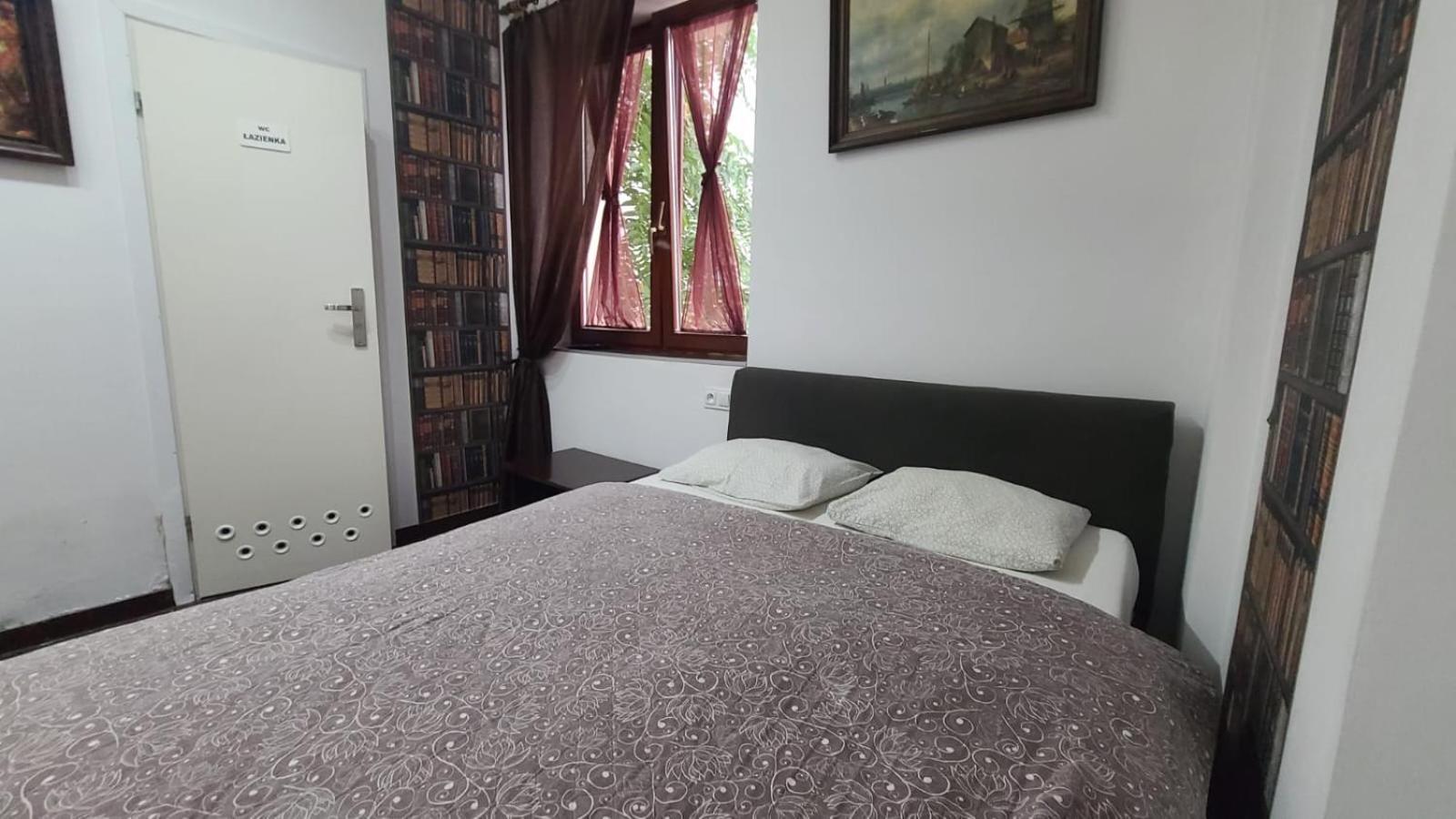Lorf Hostel&Coffee Краків Екстер'єр фото