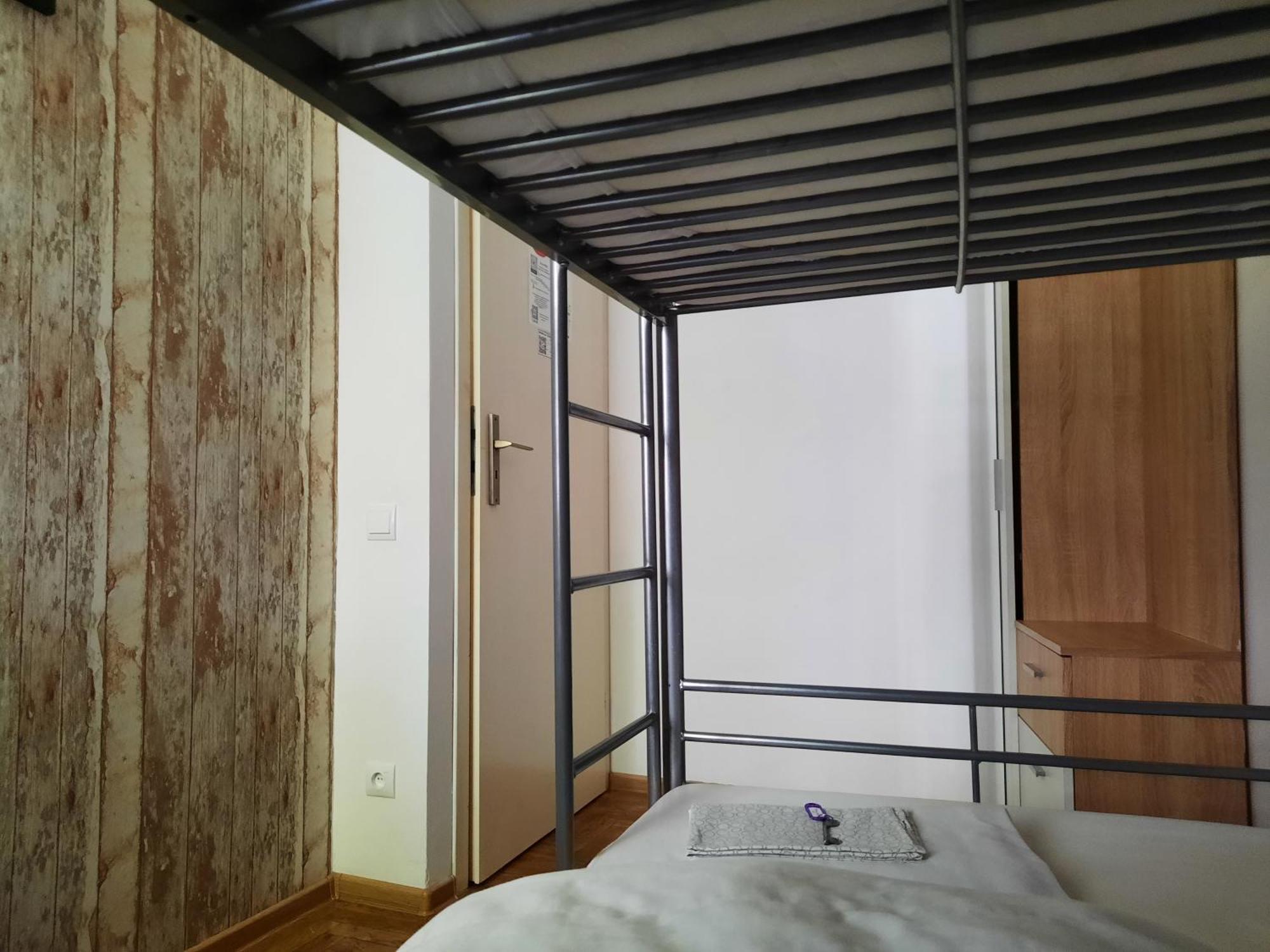 Lorf Hostel&Coffee Краків Екстер'єр фото