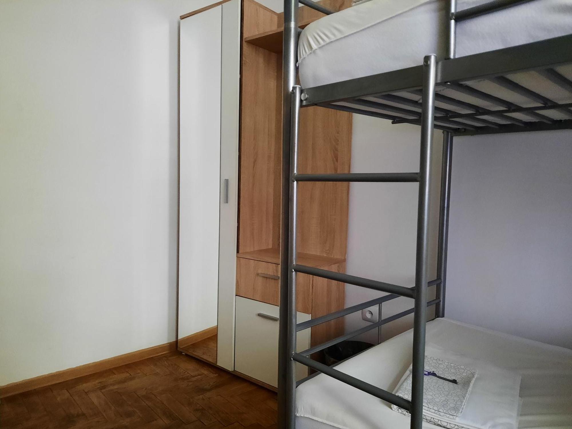 Lorf Hostel&Coffee Краків Екстер'єр фото